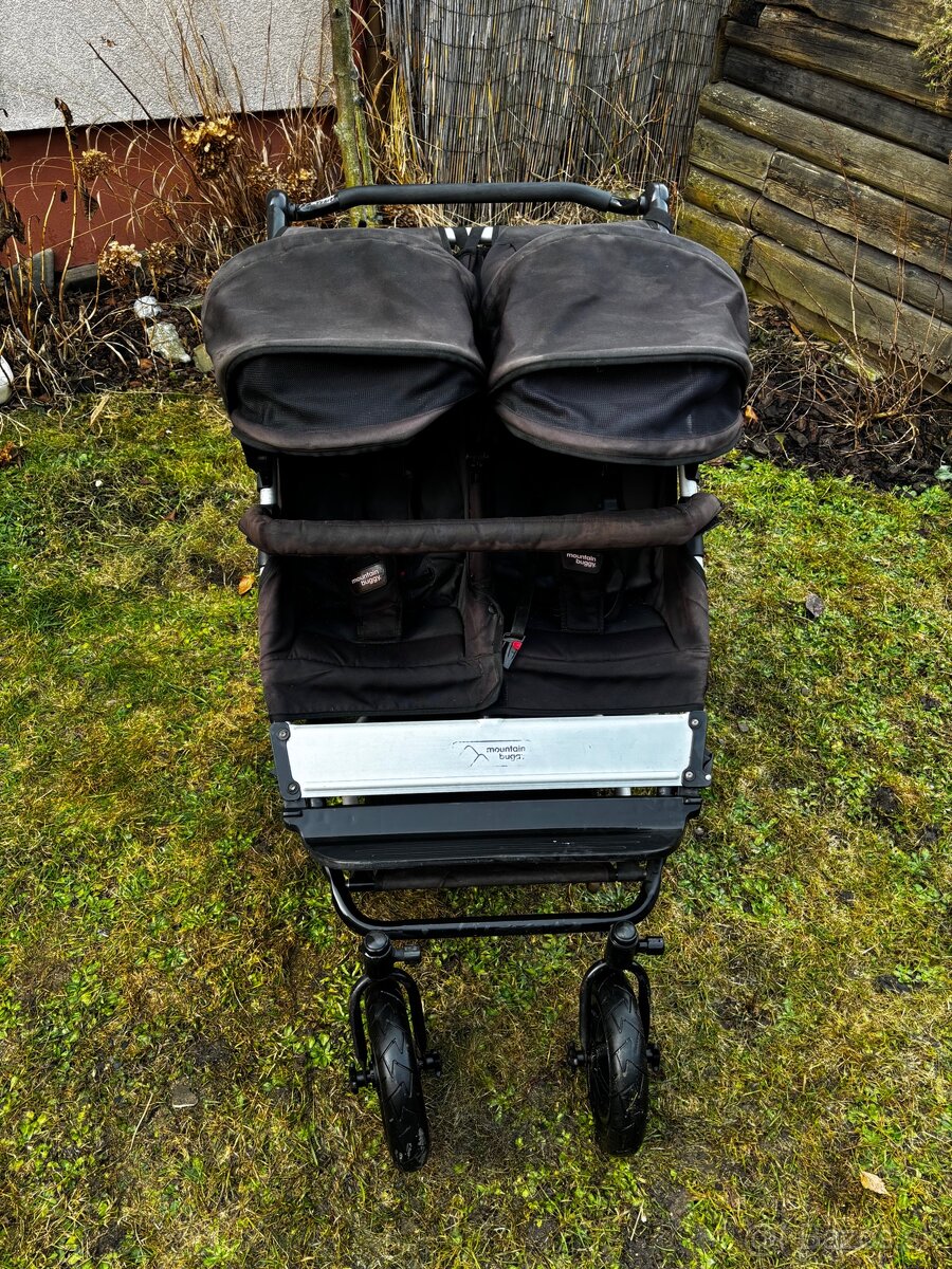 Kočík pre dvojičky - 2