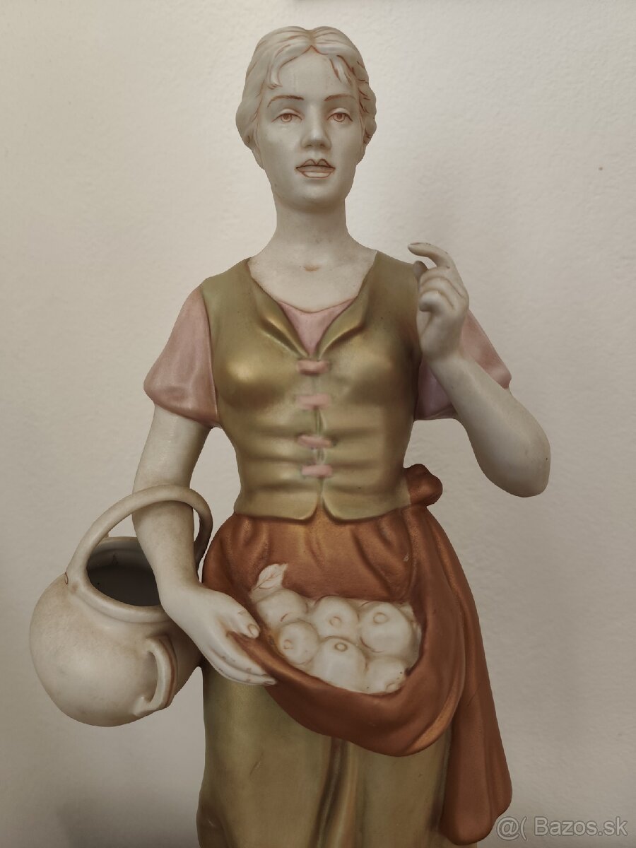 Royal dux veľká porcelánová socha žena s jablkami 52 cm - 2