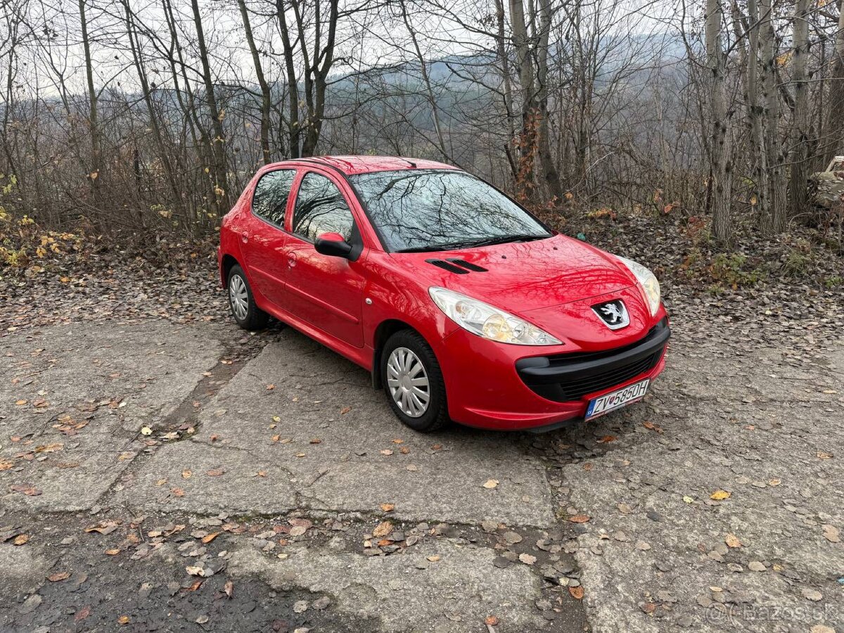 Peugeot 206+ 121.000/km benzín - 2