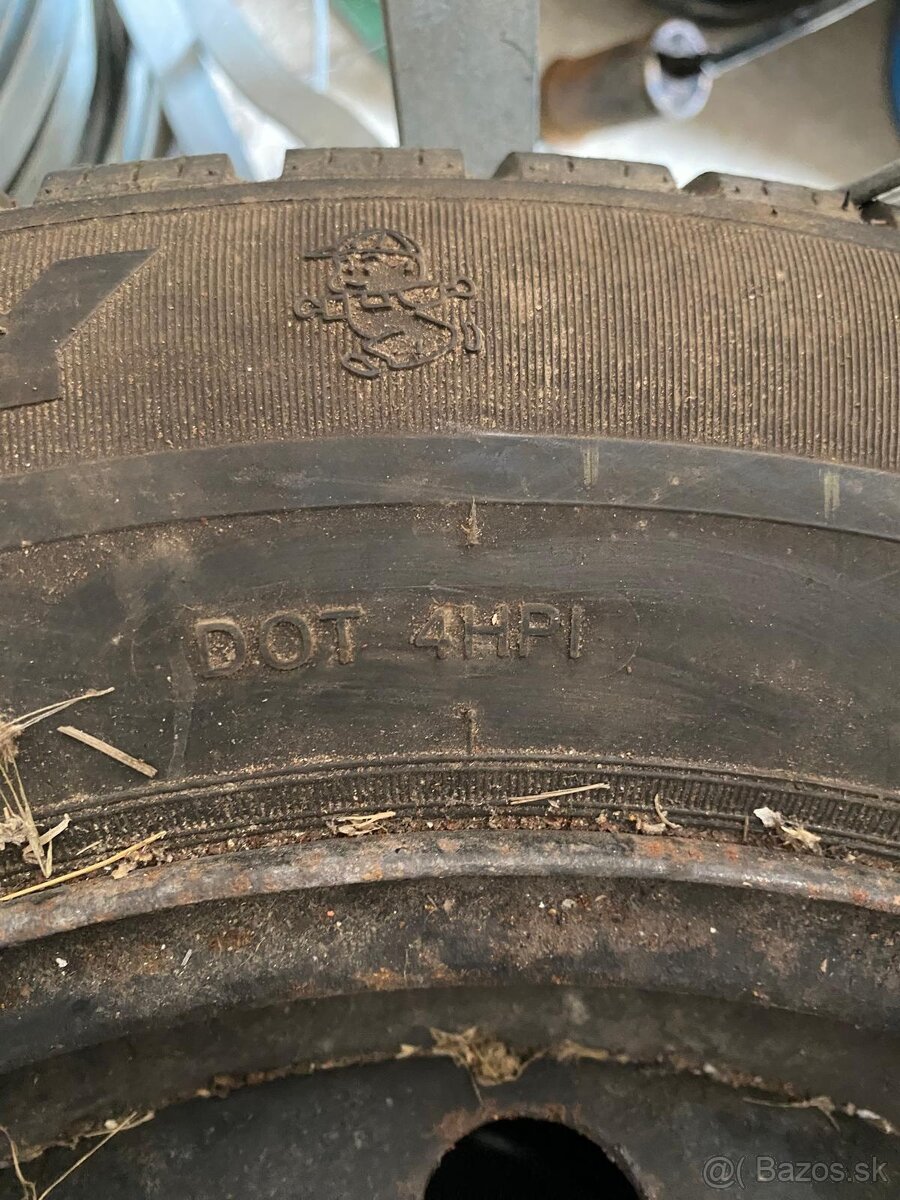 Predám kolesá 215/60 R16 - 2