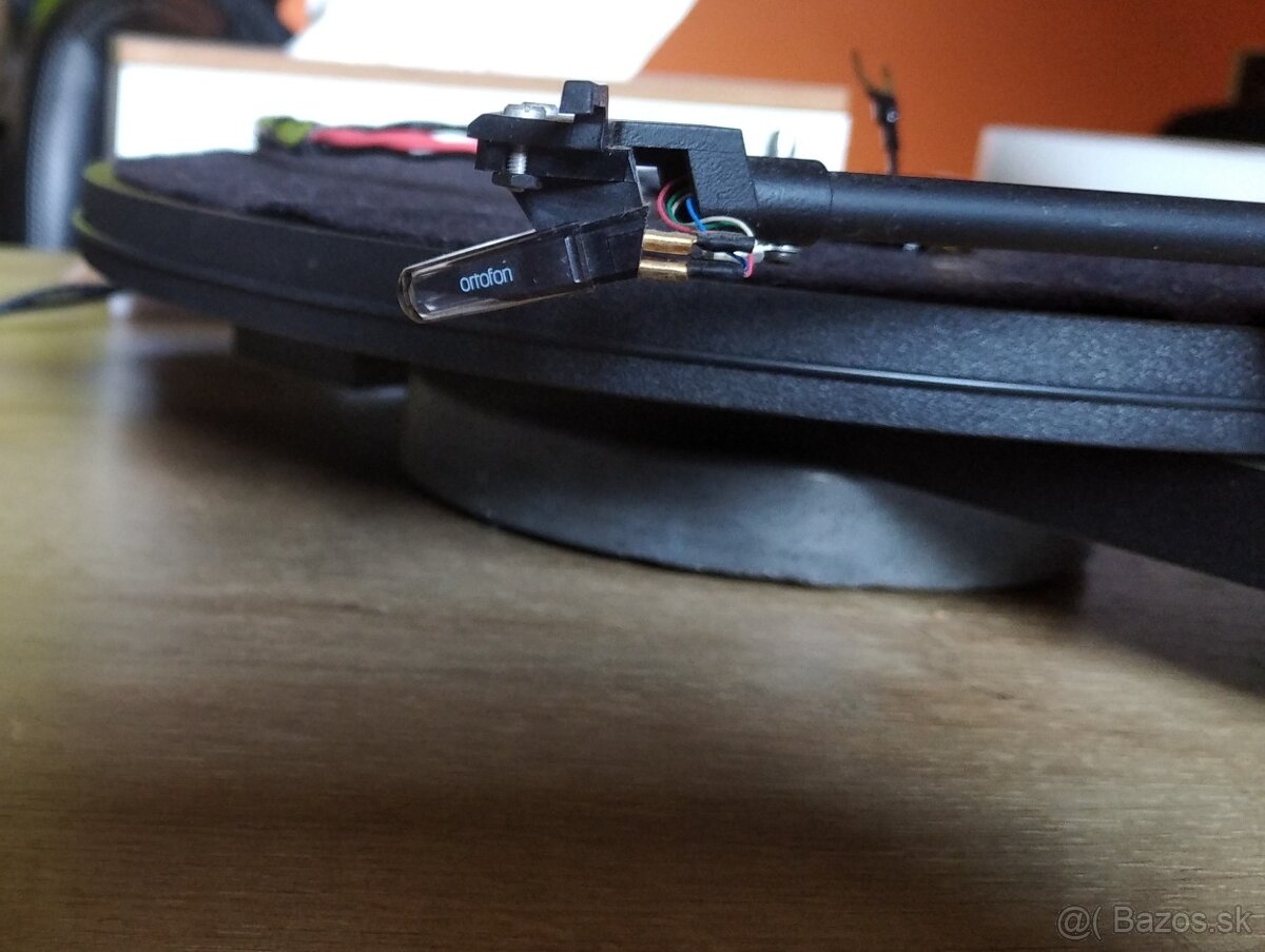 Pro Ject Elemental gramofon - 2