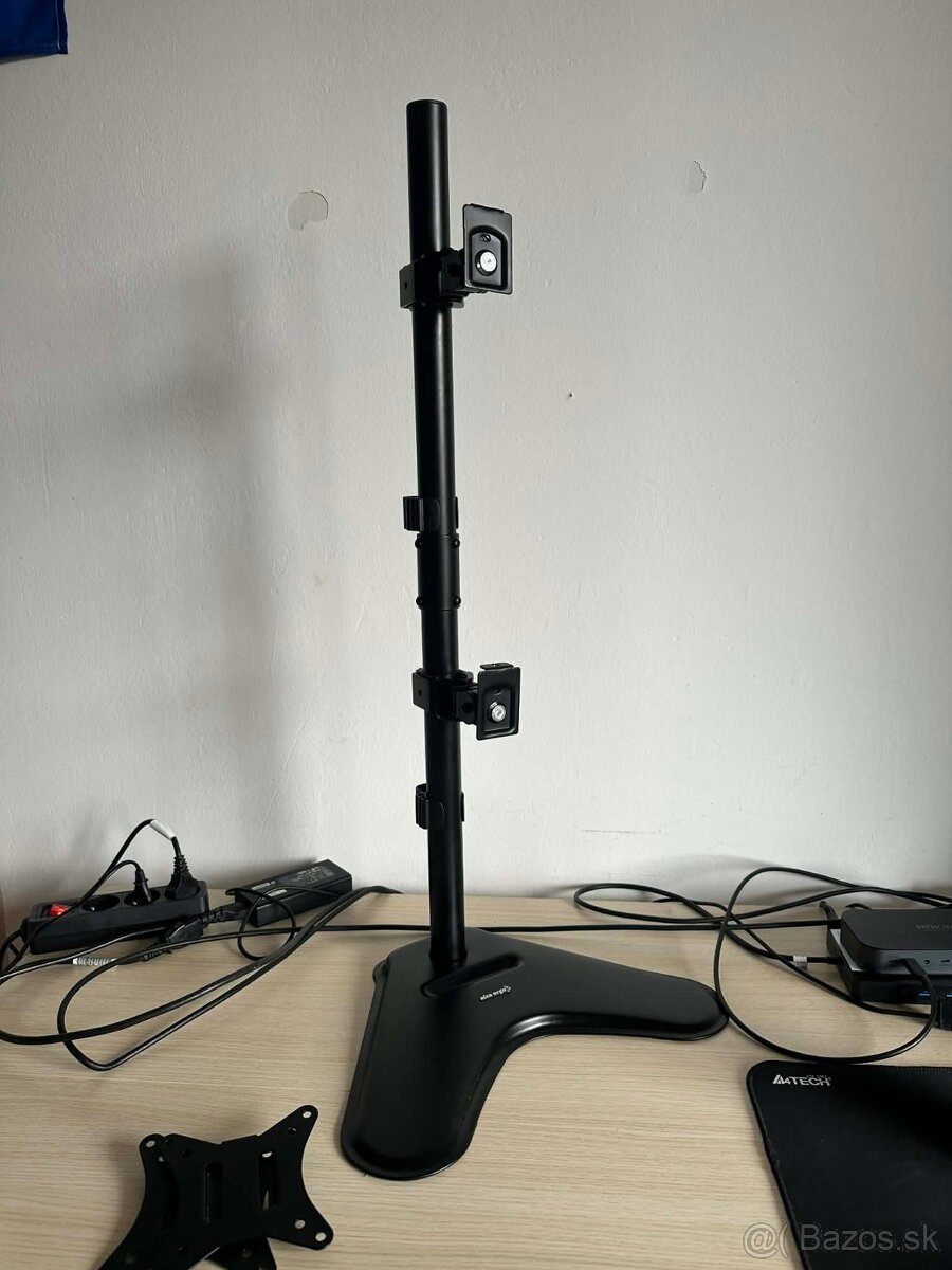držiak na monitor AlzaErgo Arm DE35 Pylon (v záruke) - 2