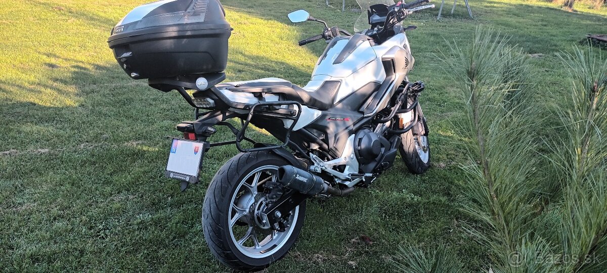 Honda NC750X DCT - 2