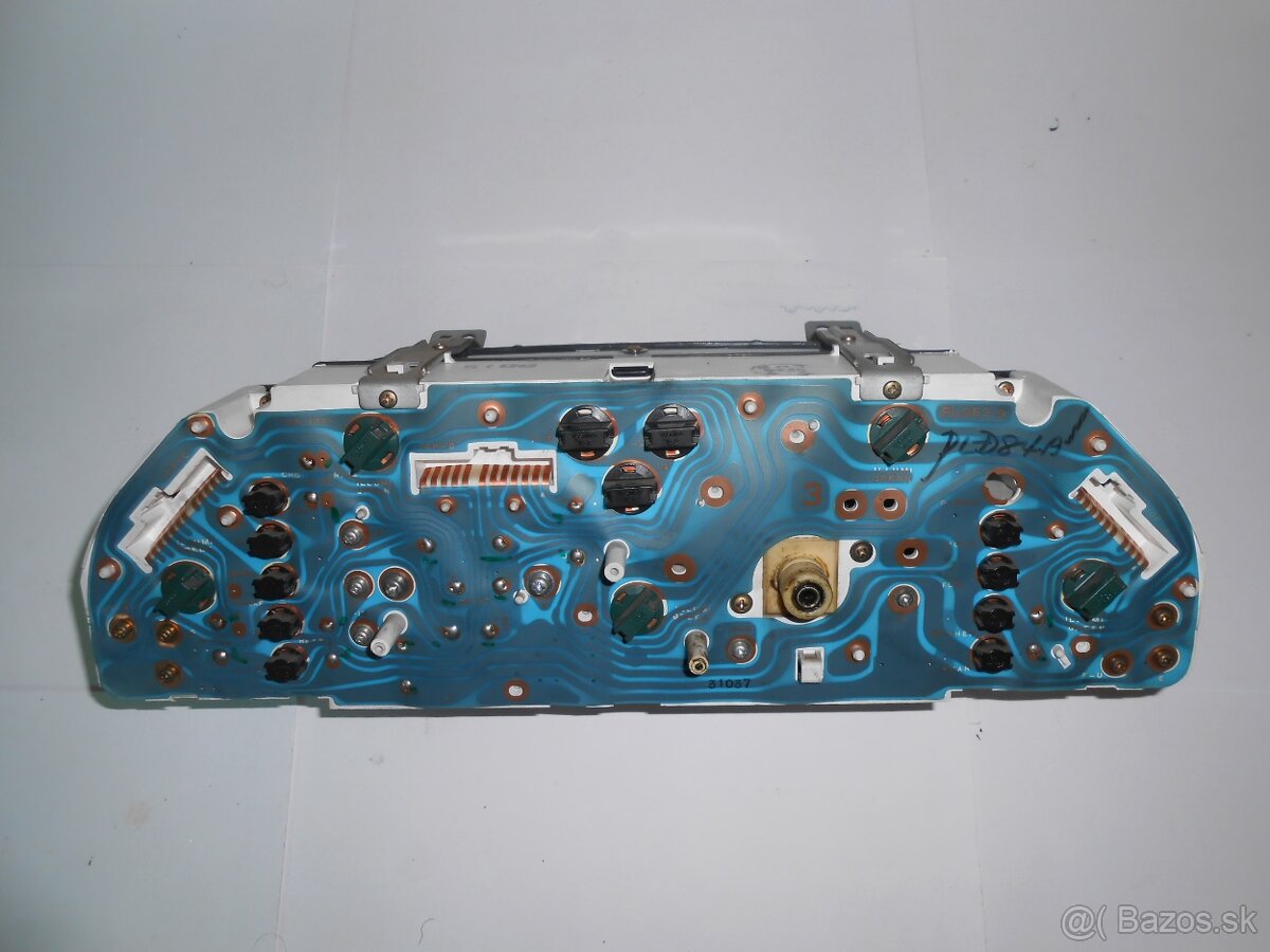 Budiky Mazda 323 BG / benzinové / - 2