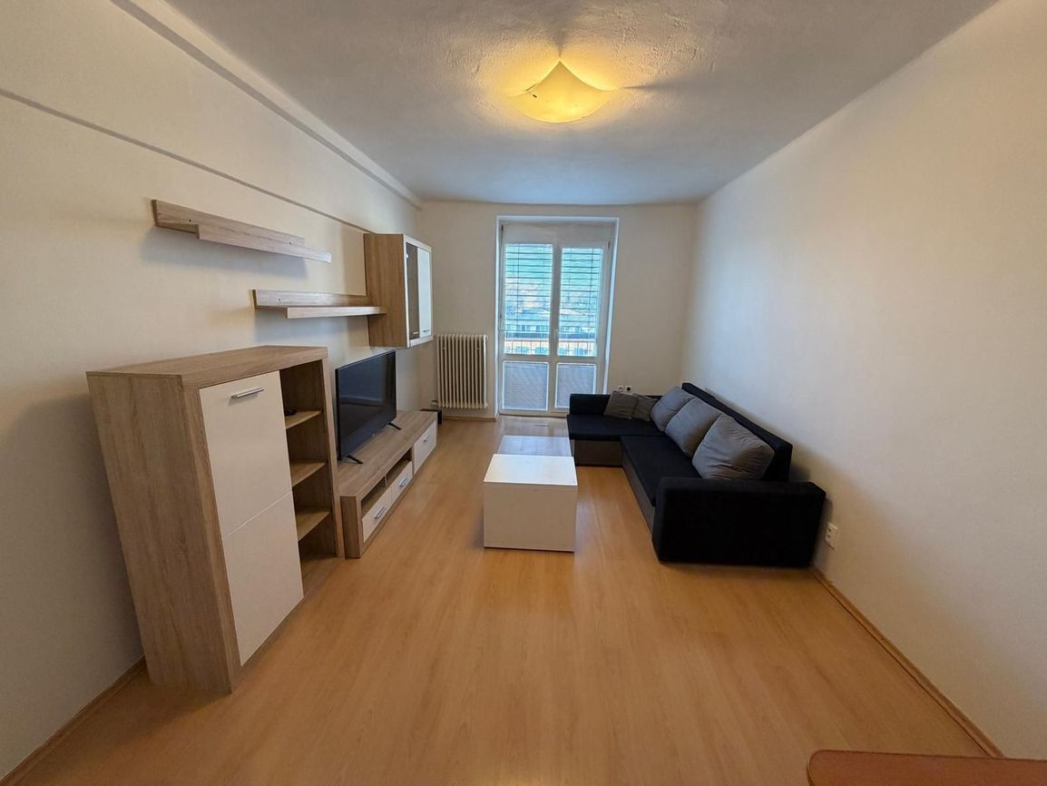 PREDAJ - 2-izbový byt na ulici M.R. Štefánika, Žiar nad Hron - 2