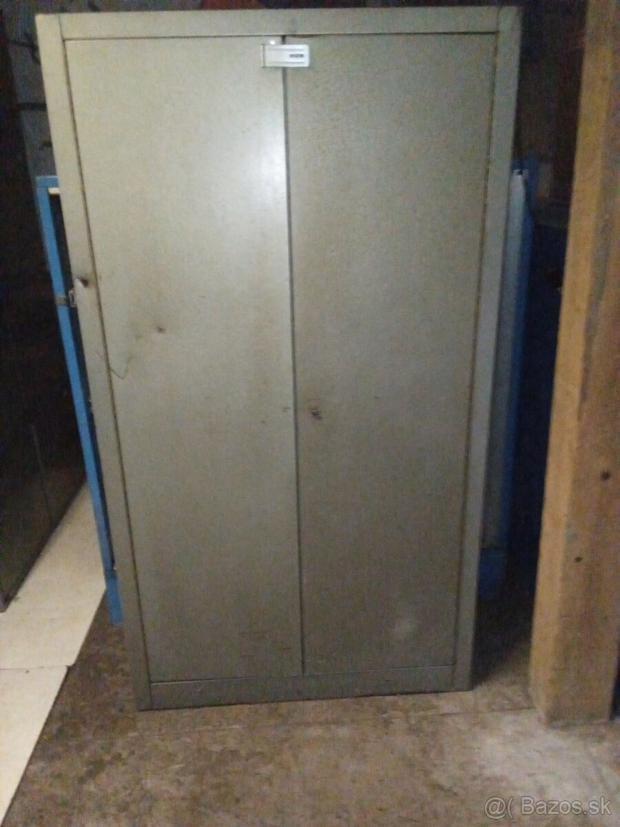 Plechové skrine ... - 2