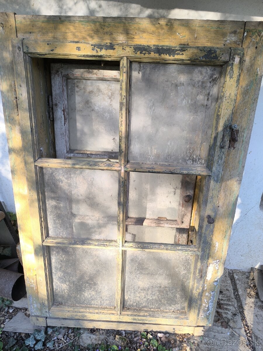 Starožitne dvoj okno - 2