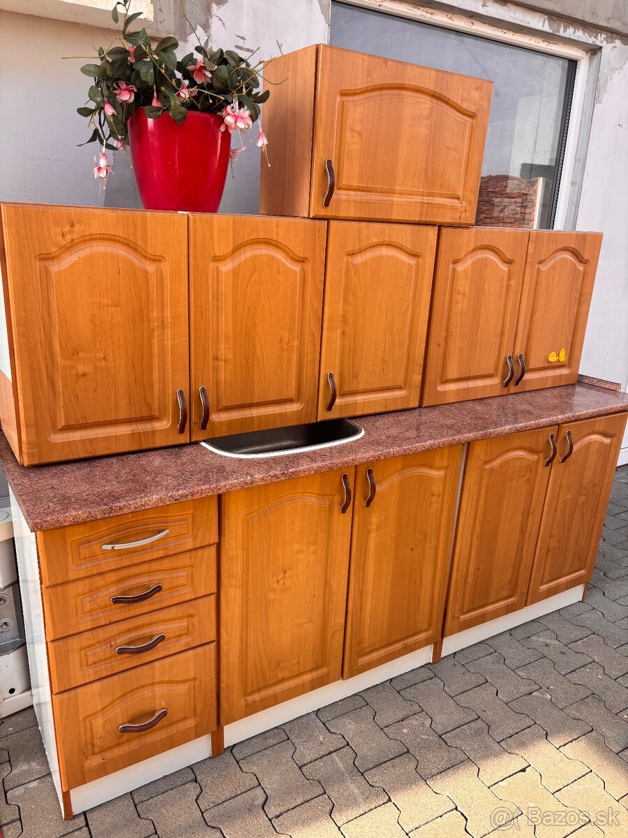Kuchynska linka drez - 2