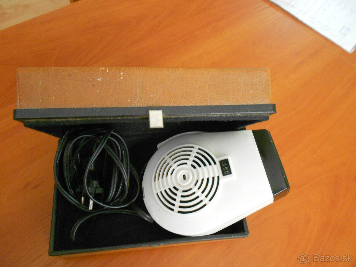 Predám cestovný fén, žehliacu dosku - 2