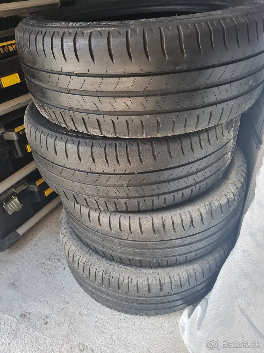 Pneu michelin 195/55 r16 - 2