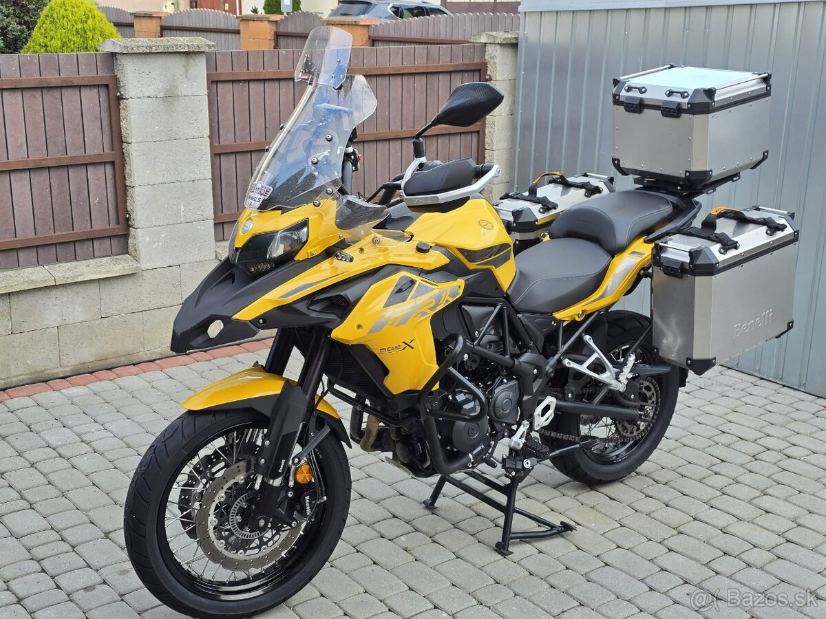 Benelli TRK502X s kuframi - A2 - 2