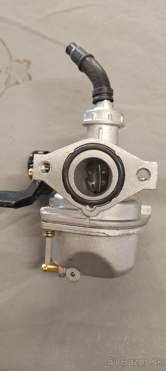Uni karburátor na 50ccm - 2