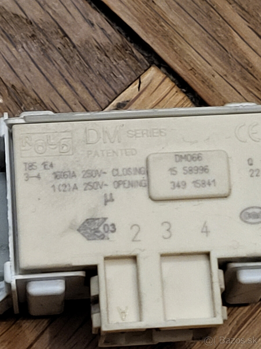 Náhradné diely z pracky Indesit IWSNE61252 - 2