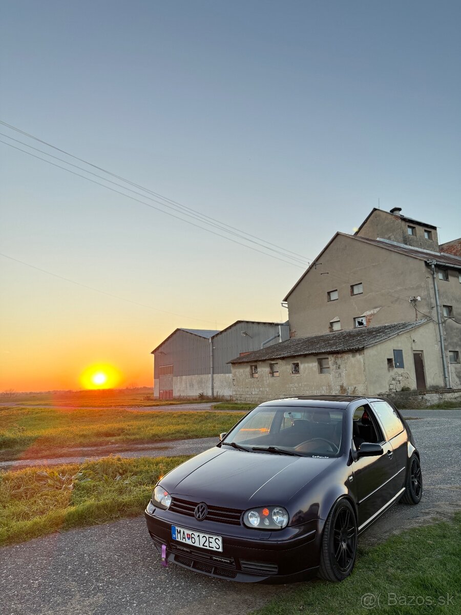 Predám Volkswagen Golf MK4 - 2