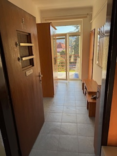 NA PRENÁJOM 2 IZBOVÝ BYT+KK+PARKOVANIE TRENČÍN, SIHOŤ 1 - 2