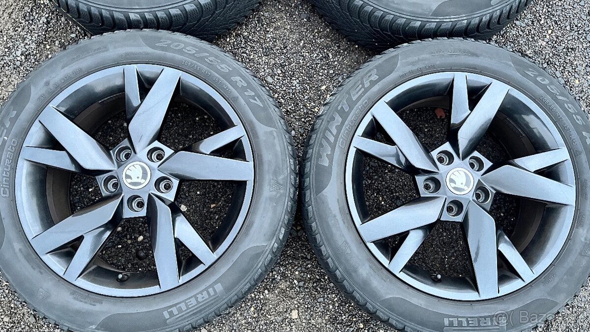Octavia 4 zimná sada 5x112 r17 - 2