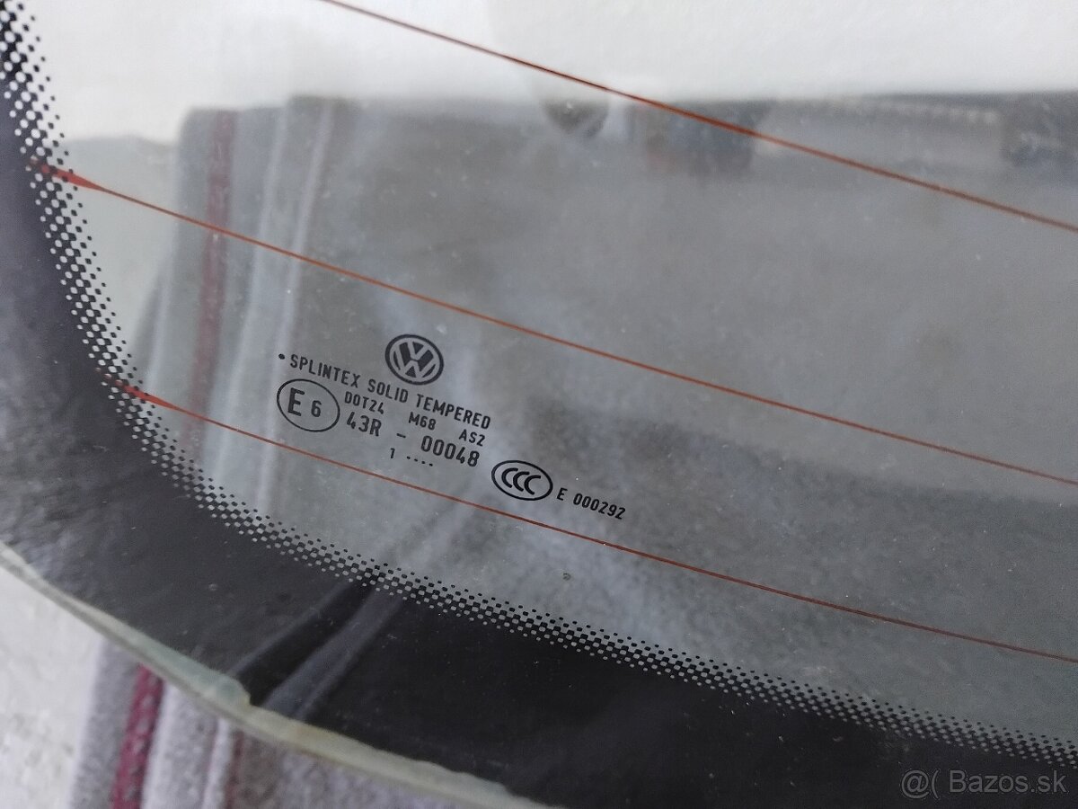 Zadné sklo VW PASSAT B7 SEDAN - 2