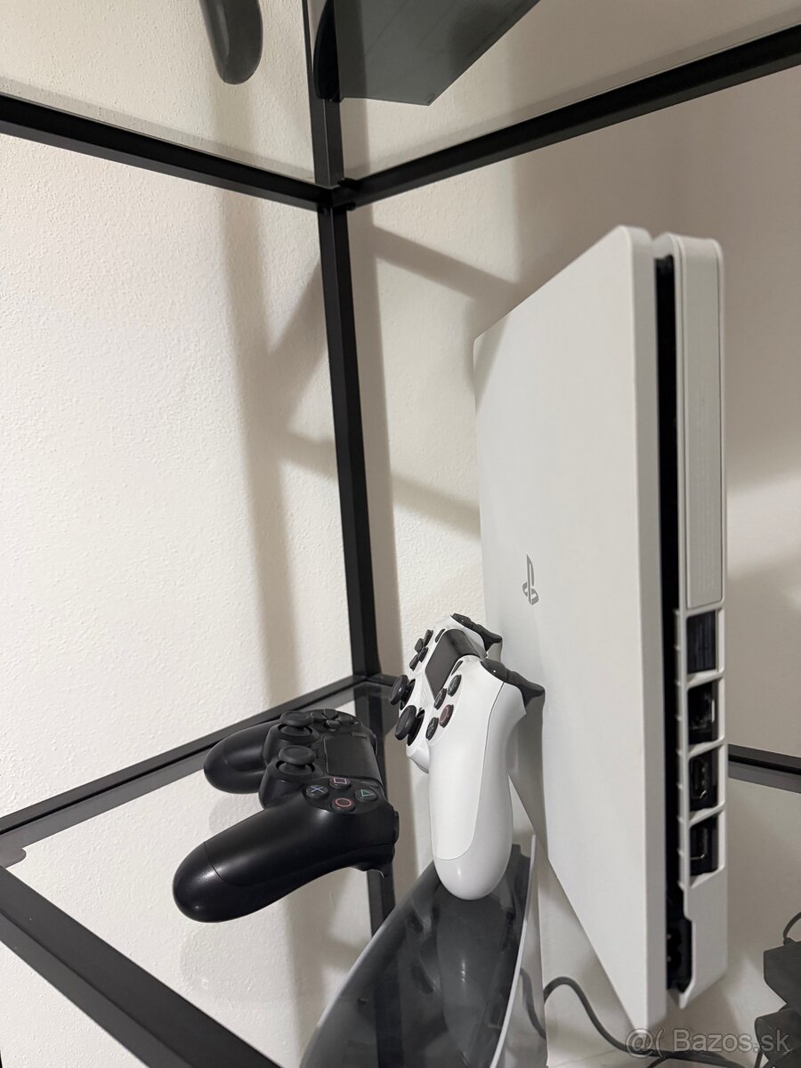 Playstation 4 500GB - 2