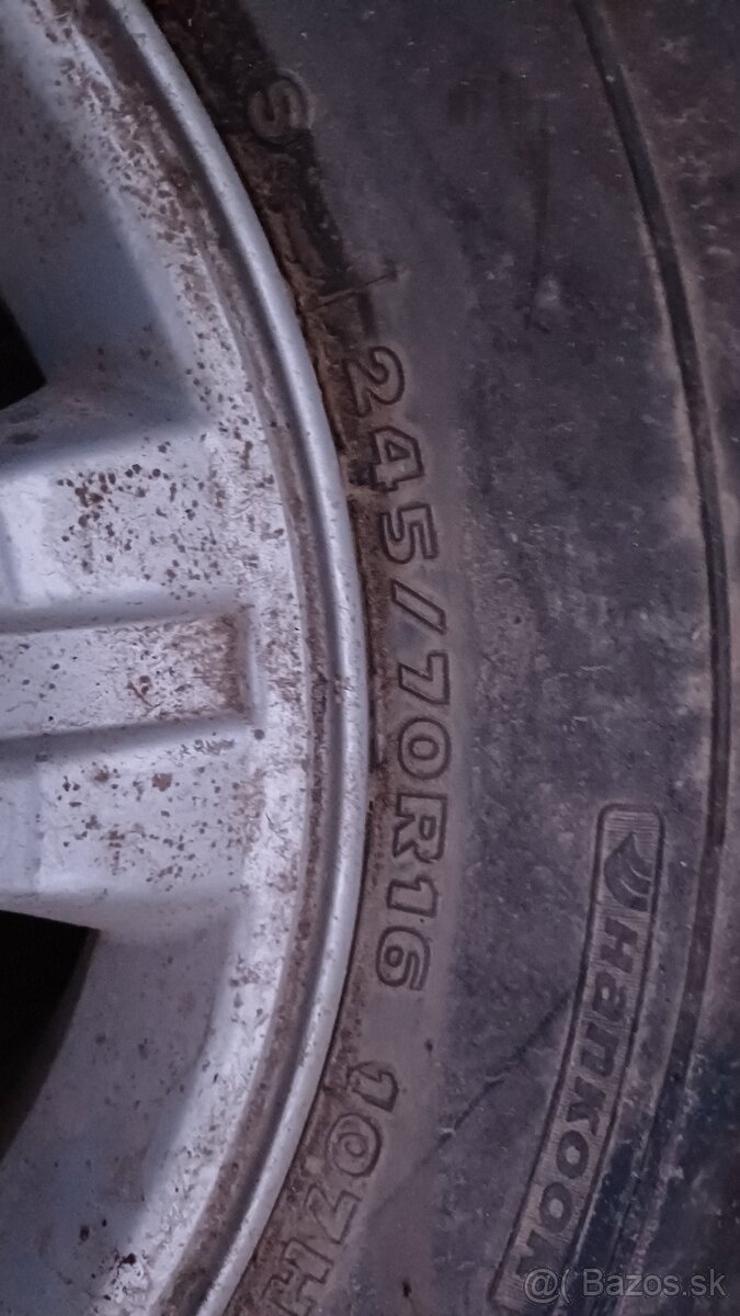 Jeden disk R16 5x139,7 - 2