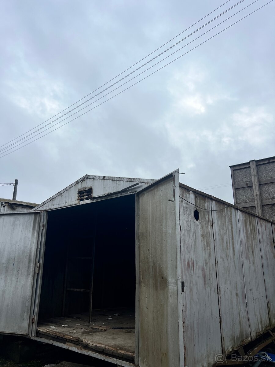 STAVEBNA BUDA GARAZ SKLAD - 2