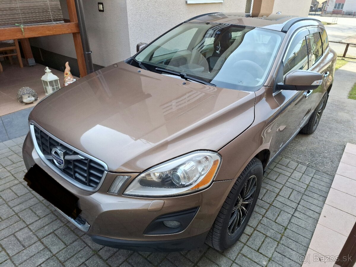 Volvo XC60 2.4 D5 136kw MANUÁL - 2