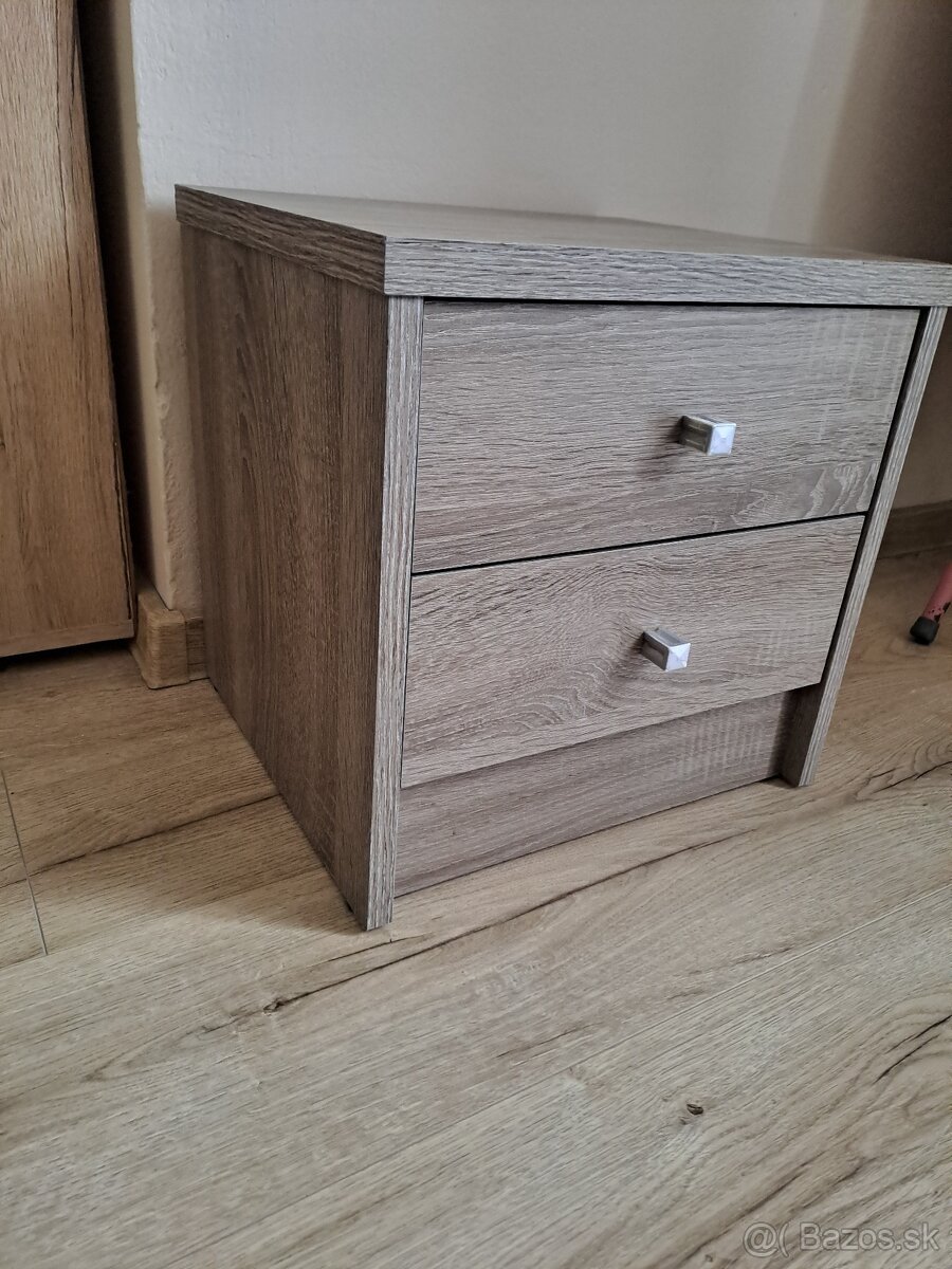 Nočný stolík - 2