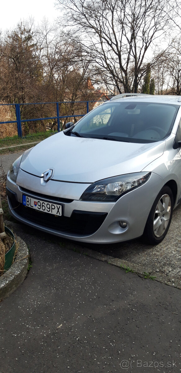 Renault Megane Grandtour 1.5 dCi - 2