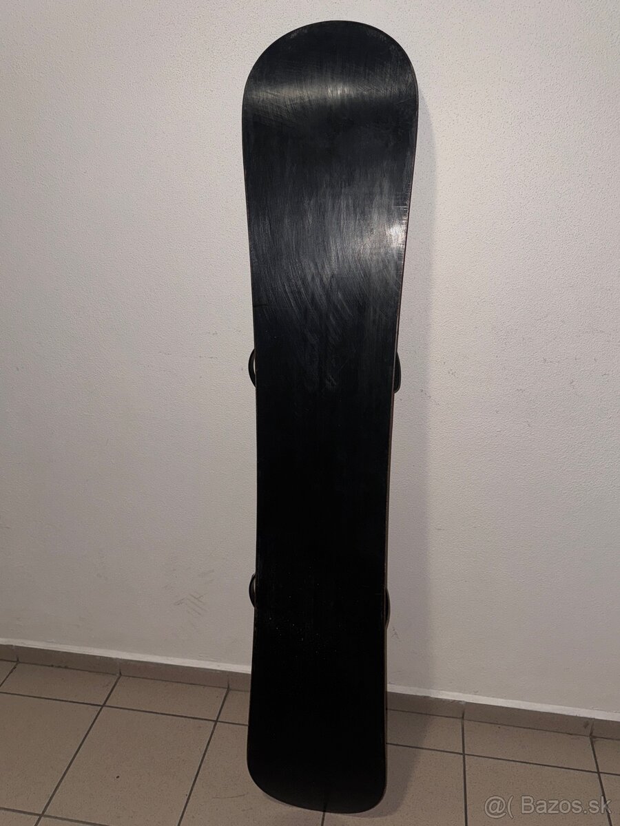 Snowboard s viazaním 157cm - 2