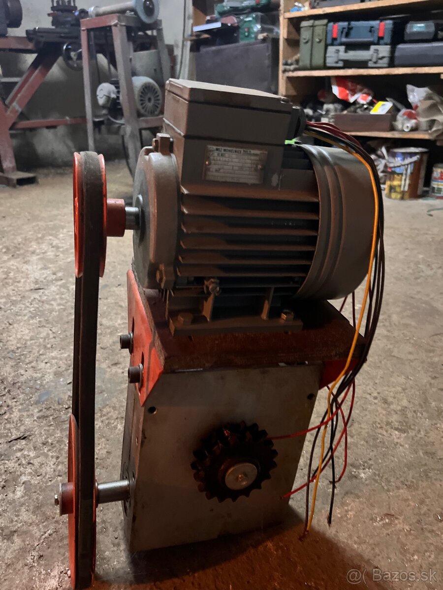 Motor - 2