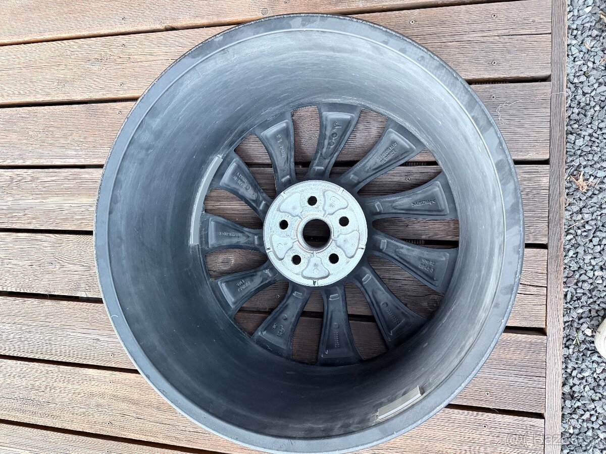 Tesla uberturbine r21 - 2