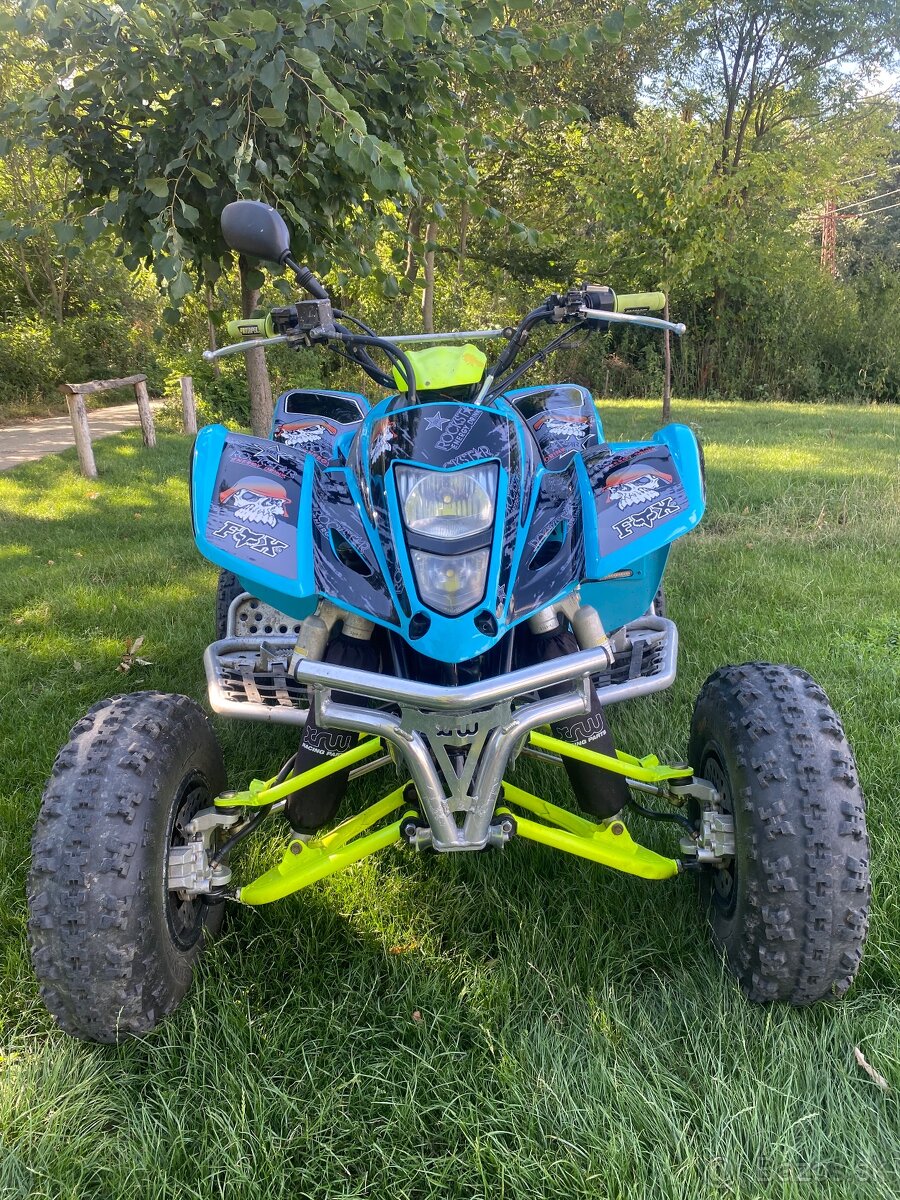 Predám štvorkolku Suzuki LTZ40