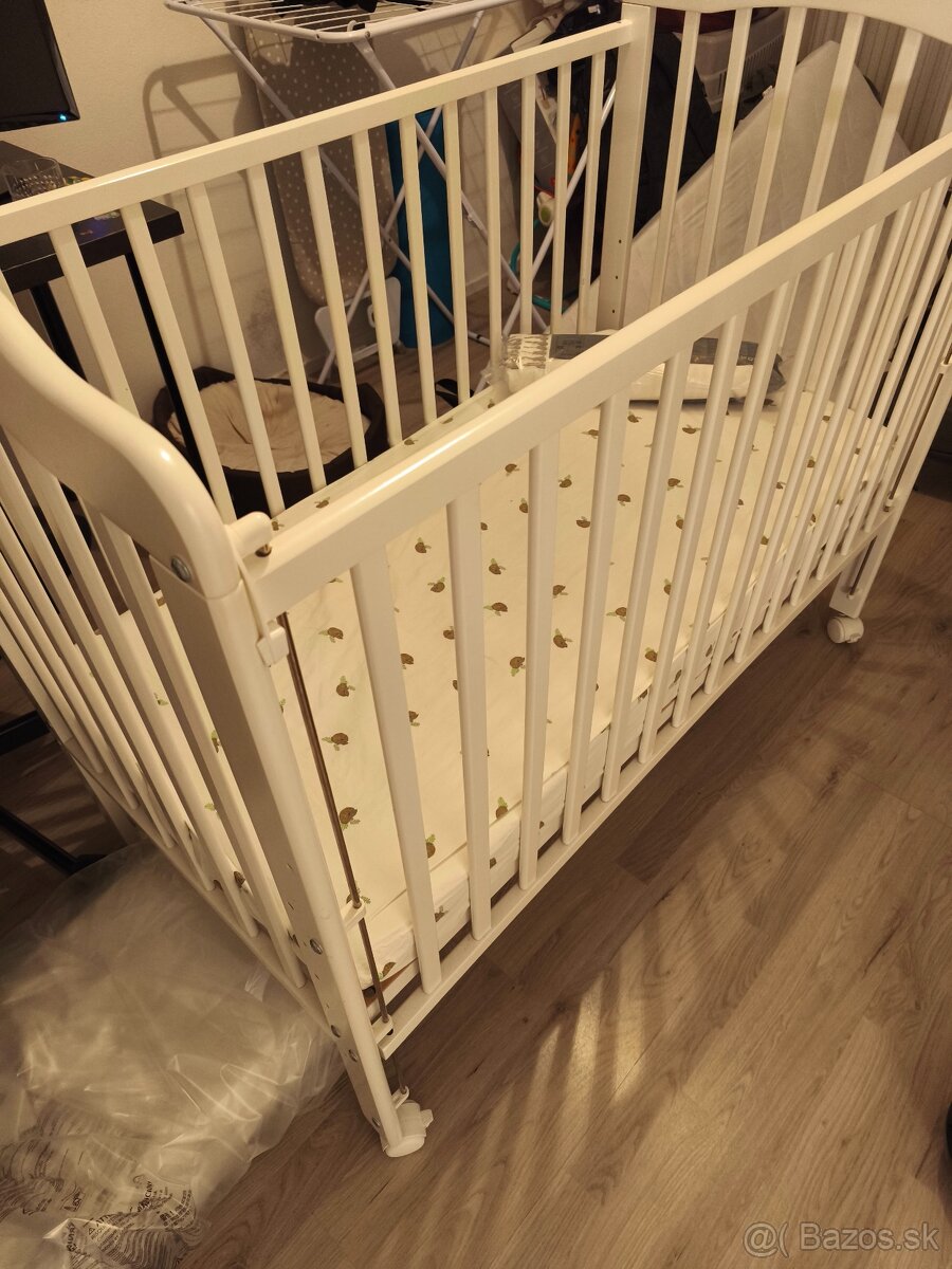 Detská postieľka na kolieskach - 2