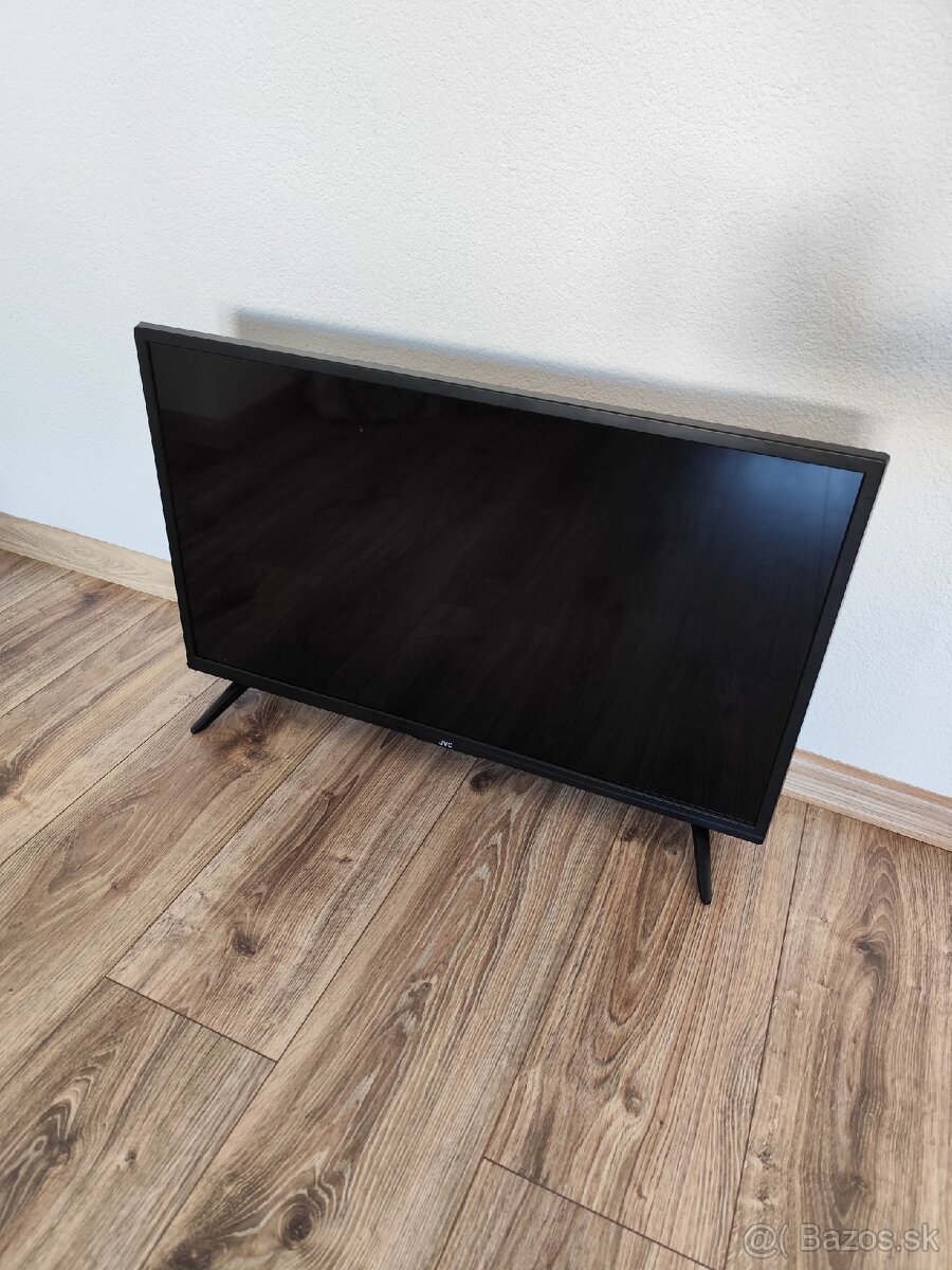 Televízor JVC - 2