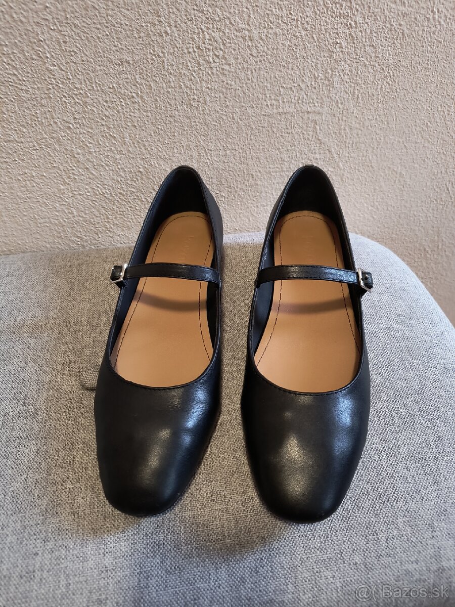 Balerinky KAZAR v.38 - 2