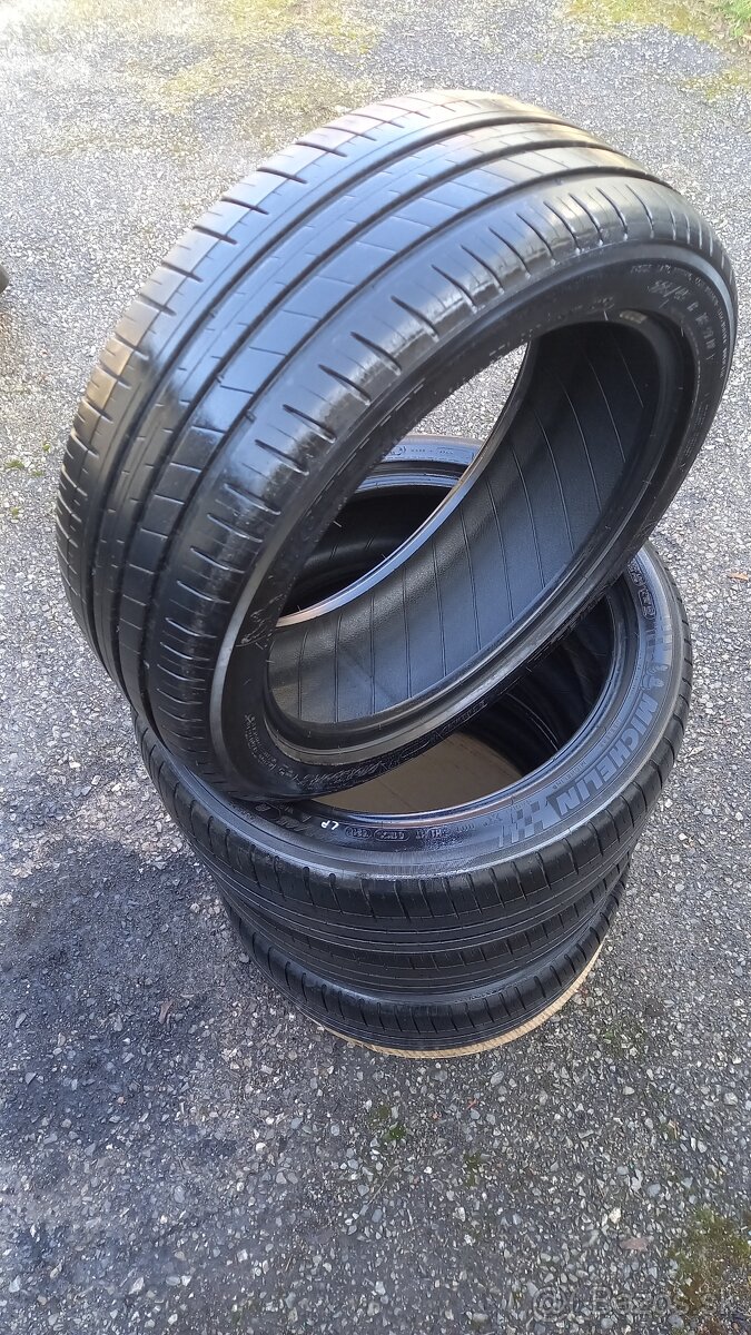 Letné pneumatiky 225/45R18 - 2