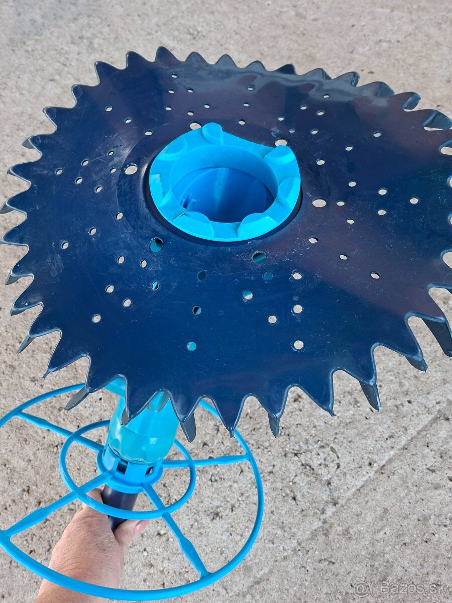 Bazénový vysávač MAVIX 4 - 2