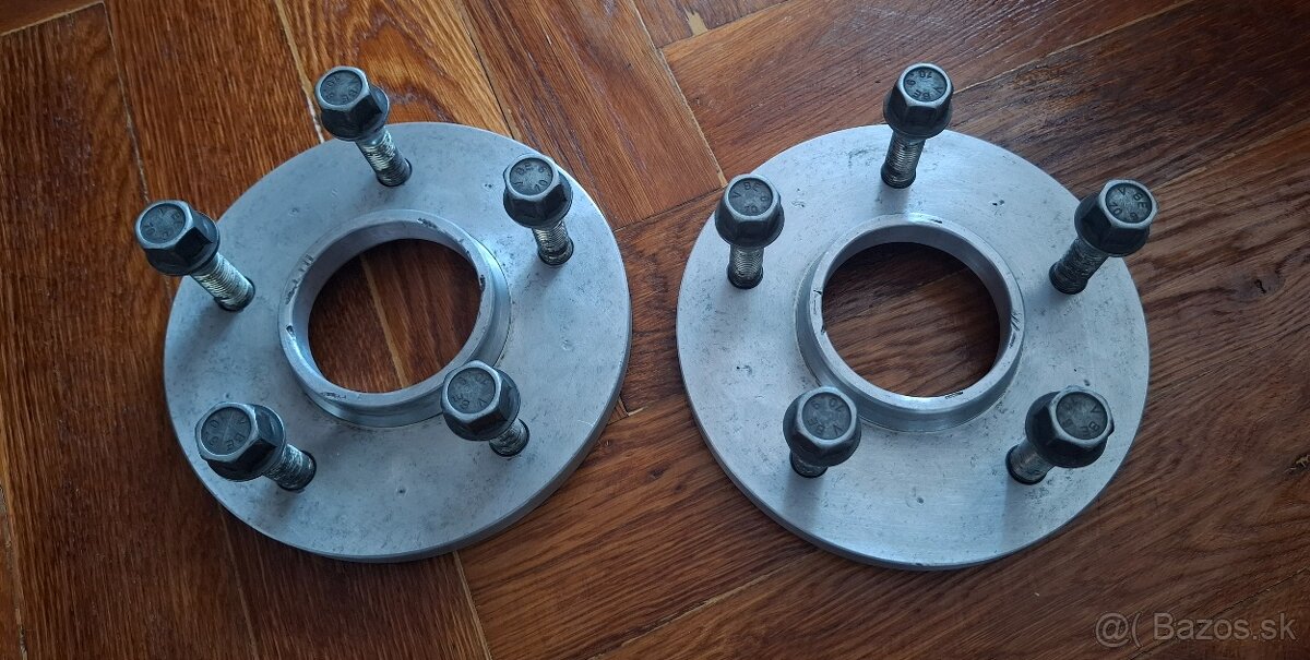 Rozširovacie podložky 5x120 - 2