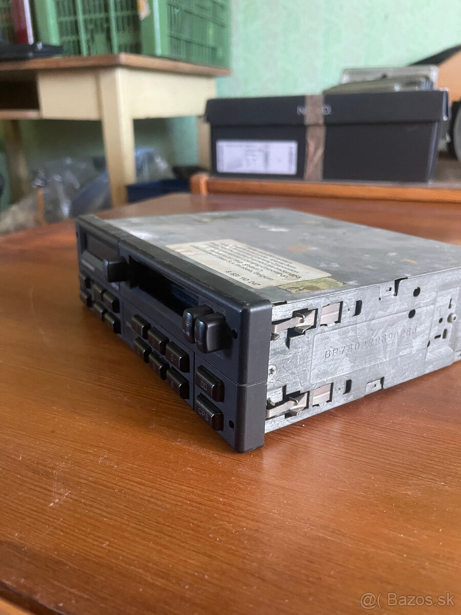 Predám originál staršie BLAUPUNKT Rádia - 2