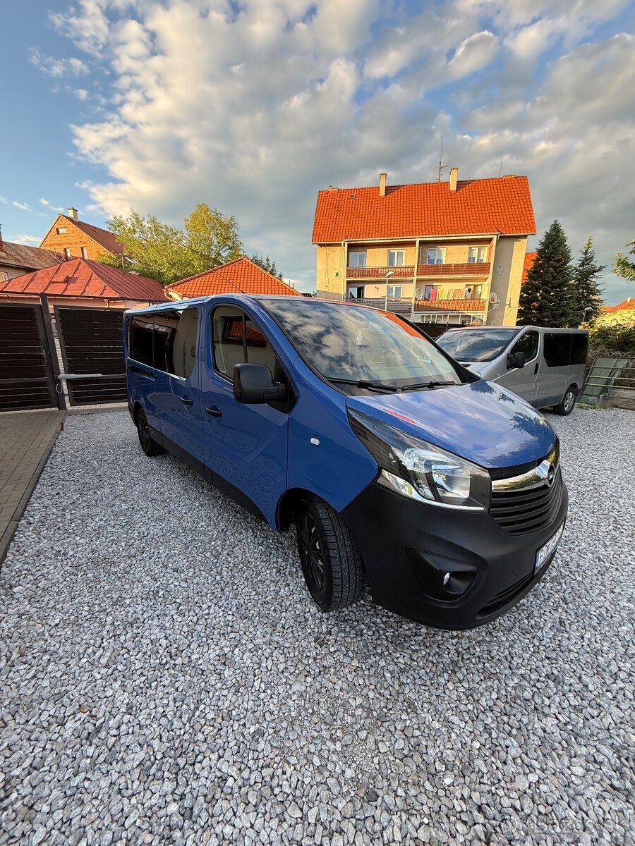 Opel Vivaro - 2