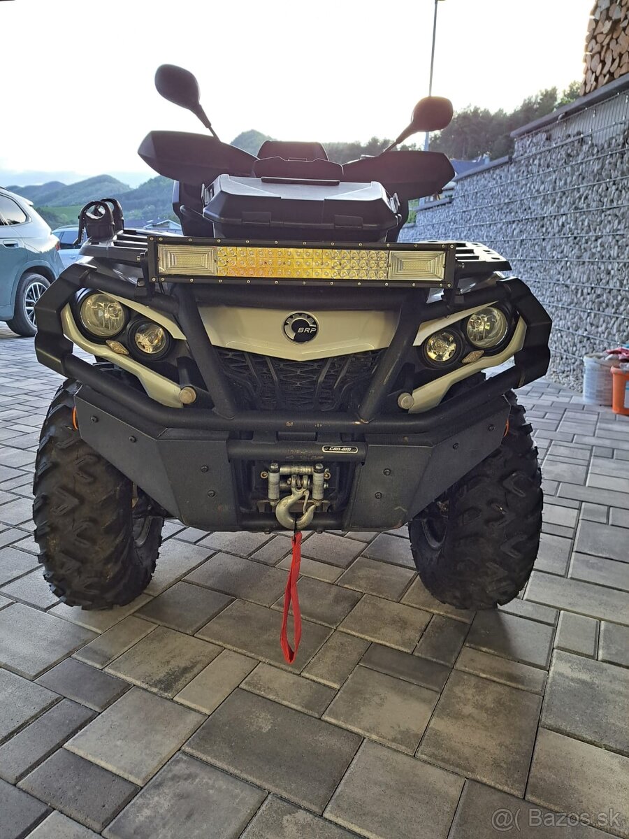 Can-am outlander max 1000 ltd