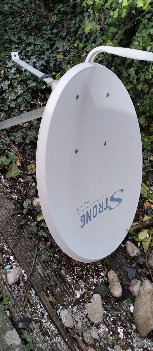 Satelitná parabola 40 - 2