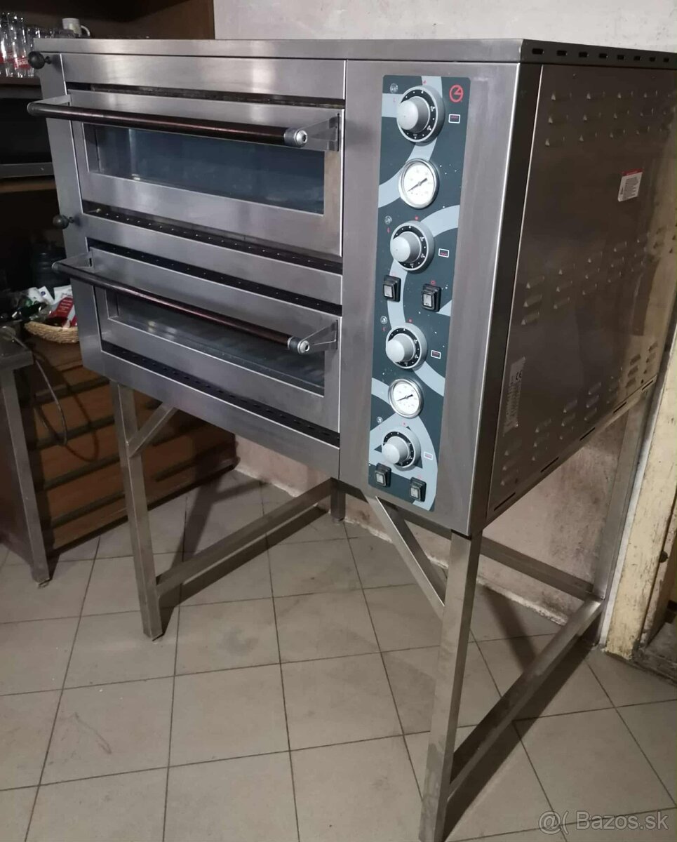 PREDAM VEĽKÚ PIZZA PEC ZNAČKY PIZZAGROUP 2020 S PODSTAVCOM - 2