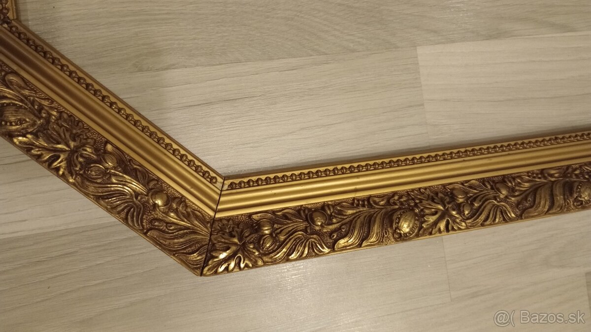 Rám masívny v zlatej farbe - 2