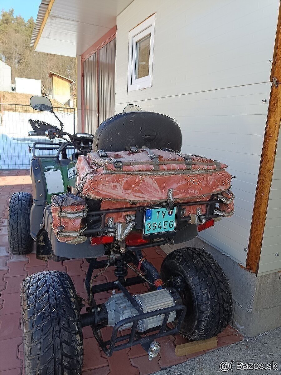 Hecht akumulátorová štvorkolka - 2