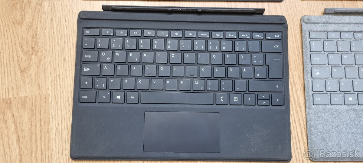 Klávesnice Microsoft Surface - 2