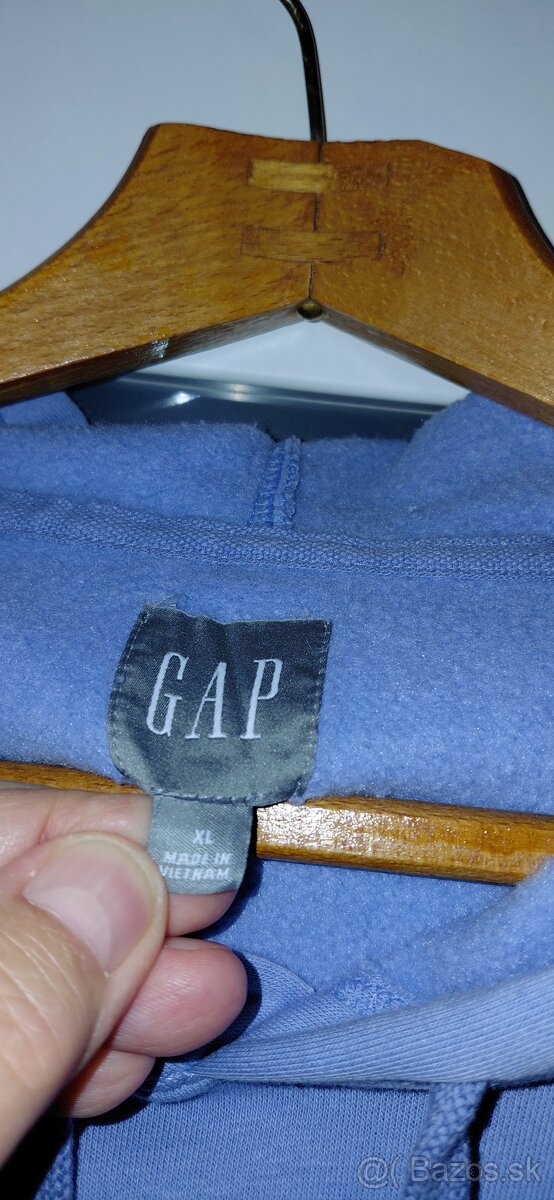 Predam mikinu GAP - 2