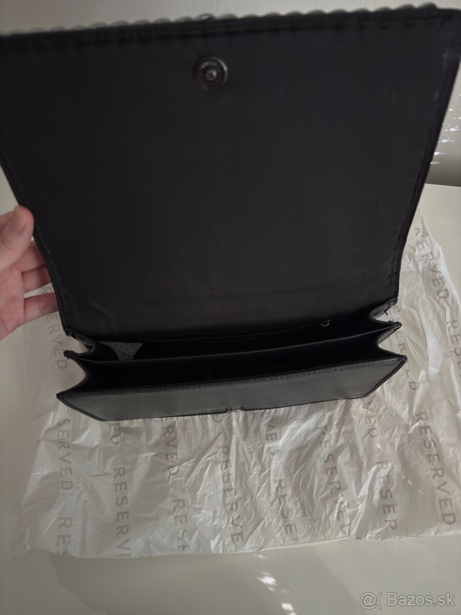 Cierna kabelka reserved - 2
