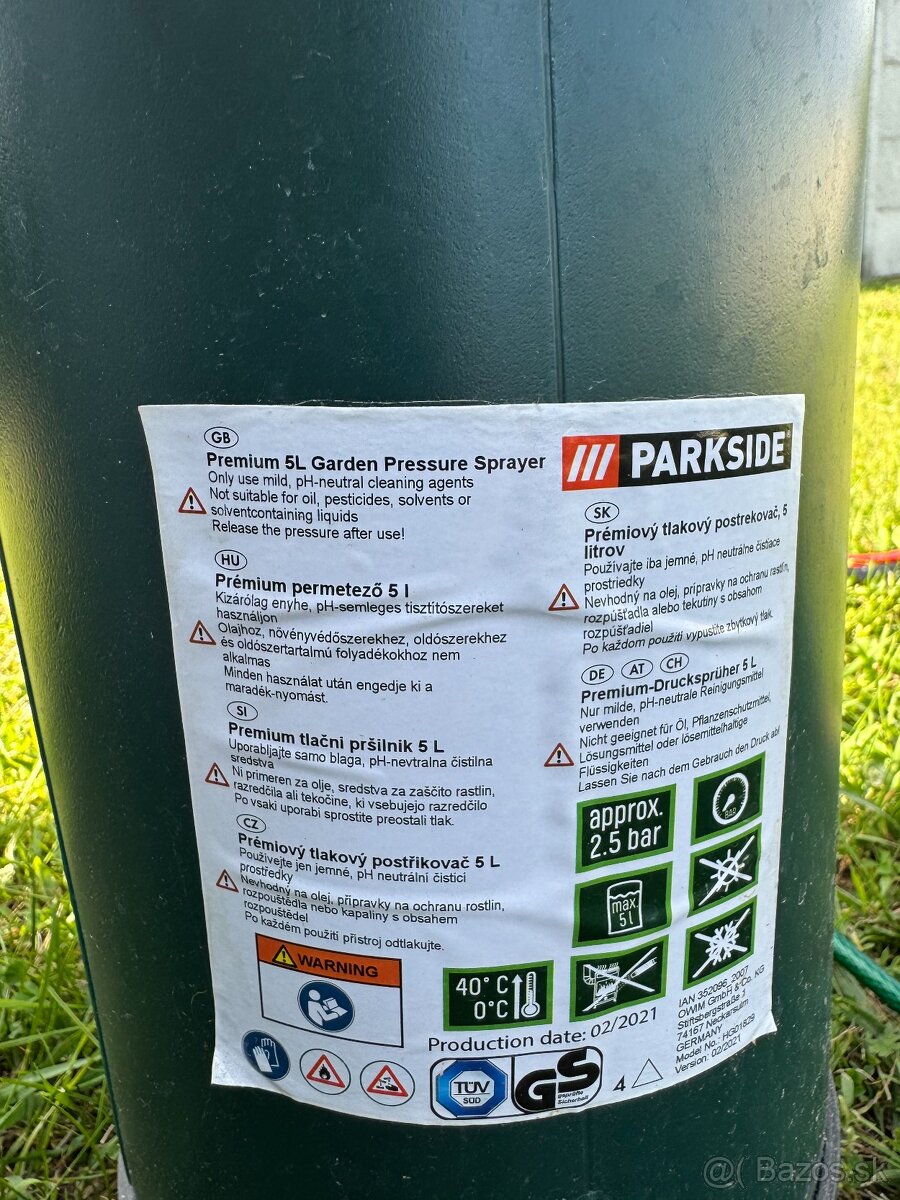 Postrekovač parkside ručný - 2