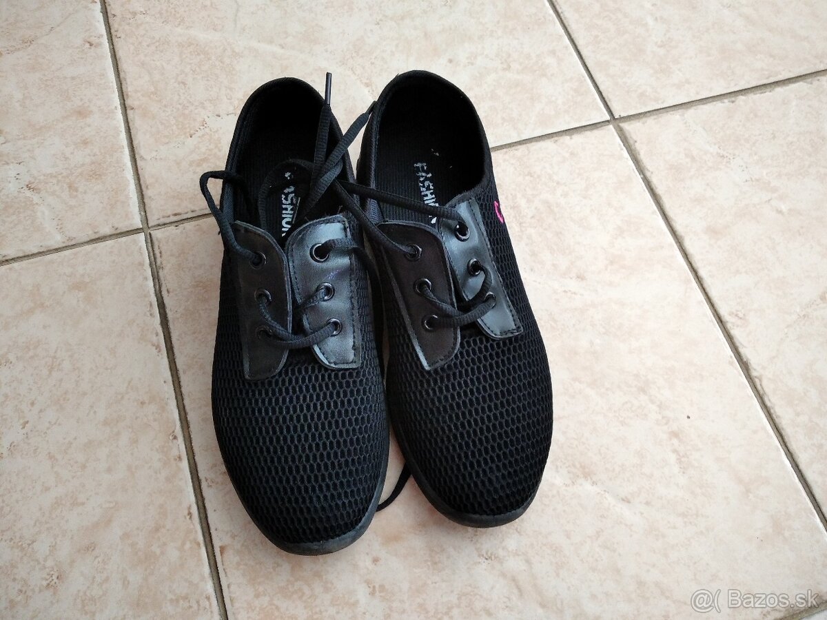Čierne tenisky - 2