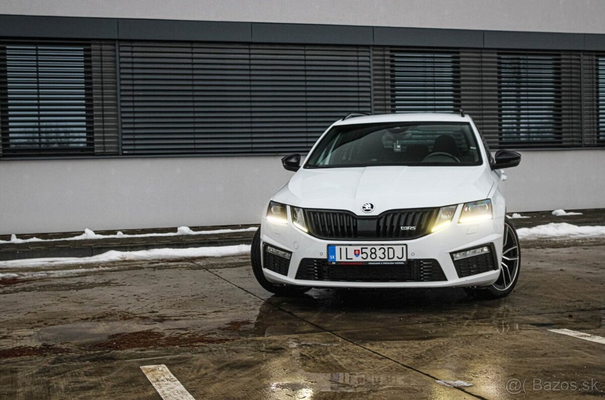 Škoda Octavia Combi 2.0 TDI RS DSG 4x4 - 2